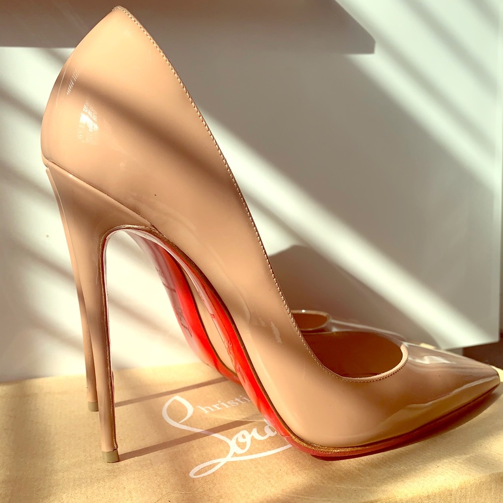 CHRISTIAN LOUBOUTIN
